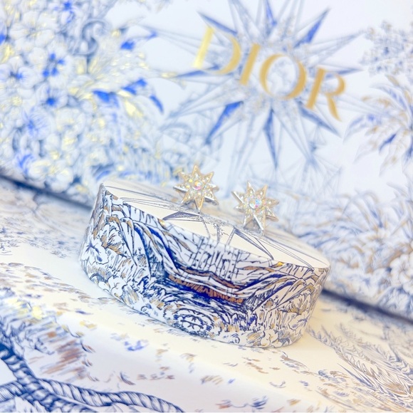 DIOR “Star Light, Star Bright” Gold Plated Pierced Earrings by Christian Dior - Picture 4 of 16